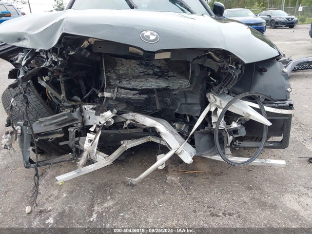 BMW 330I 2020 3MW5R1J0XL8B46283 Image 6
