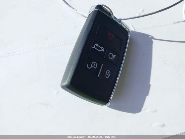 SALEJ7RX9M2038129 Land Rover Defender 110 S