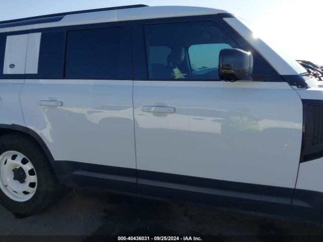 SALEJ7RX9M2038129 Land Rover Defender 110 S