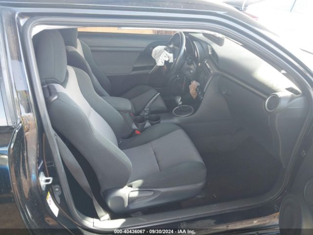 JTKJF5C76FJ010245 Scion TC