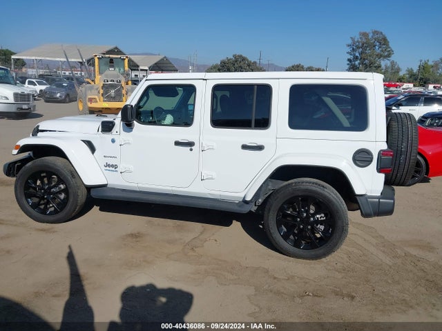 1C4JJXP63MW720240 Jeep Wrangler 4xe Unlimited Sahara 4x4