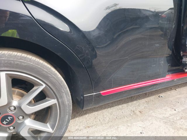 KNDJ63AU6M7757553 KIA Soul Gt-line