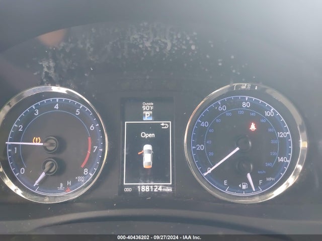 Toyota COROLLA SE 2019 5YFBURHE3KP874594 Image 7
