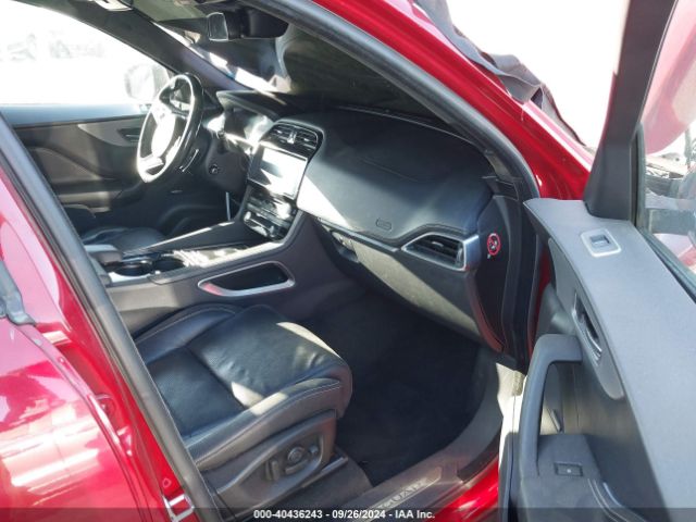 SADCM2BV6HA072305 Jaguar F-PACE S