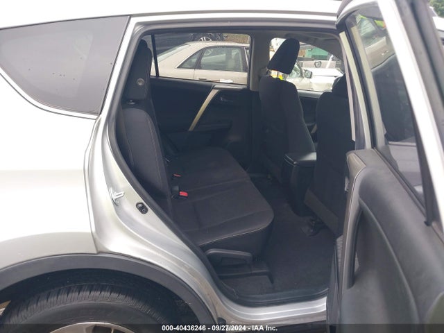 Toyota Rav4 Xle 2015 JTMRFREV0FJ049300 Image 8