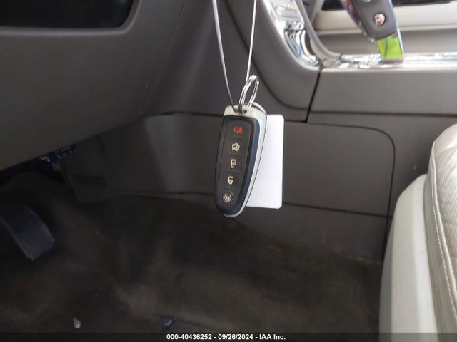 5LMJJ3HT4HEL11309 Lincoln Navigator L Select