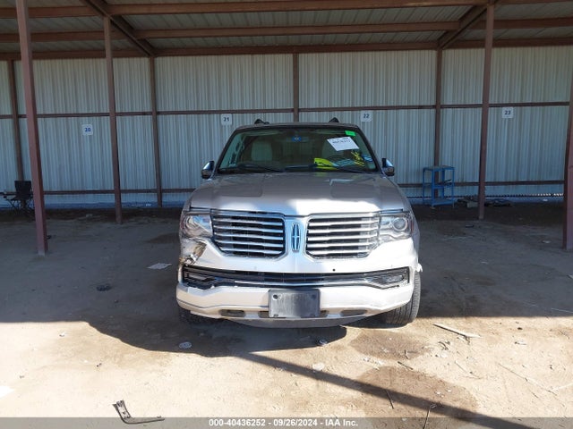 5LMJJ3HT4HEL11309 Lincoln Navigator L Select