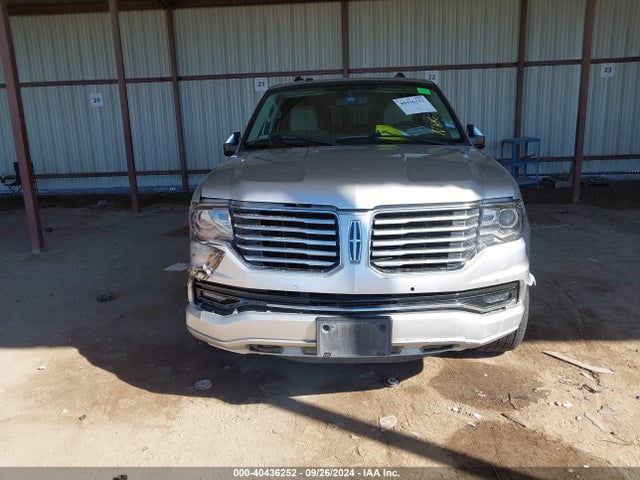 5LMJJ3HT4HEL11309 Lincoln Navigator L Select