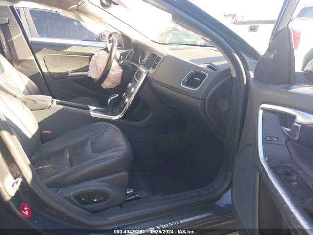 Volvo V60 2015 YV140MEM0F1243597 Image 5