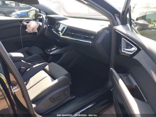 2024 AUDI Q4 SPORTBACK E-TRON WA132BFZ9RP020416 Photo 4