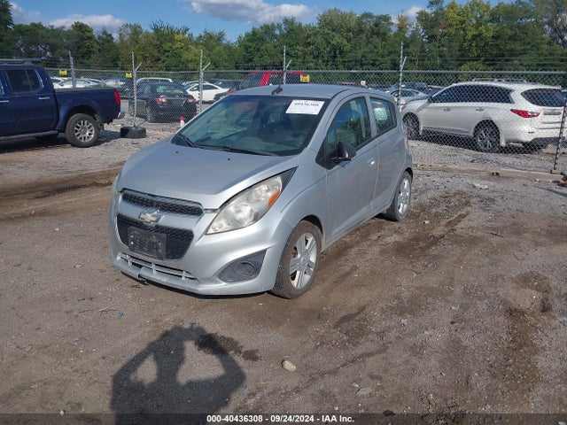 Chevrolet Spark Ls Auto 2014 KL8CB6S9XEC565750 Image 2
