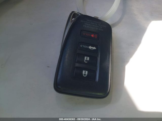 JTHBA1D27H5039690 Lexus IS 200T