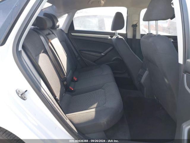 1VWAT7A34GC053139 Volkswagen Passat 1.8t R-line