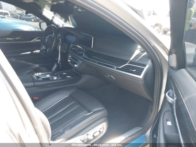 WBA7T2C04NCJ29228 BMW 740 I