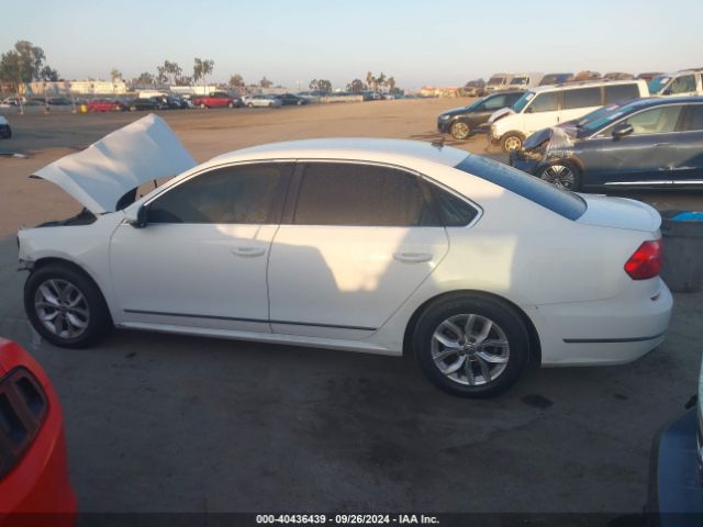 1VWAT7A30GC021319 Volkswagen Passat 1.8t S