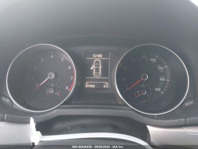 1VWAT7A30GC021319 Volkswagen Passat 1.8t S