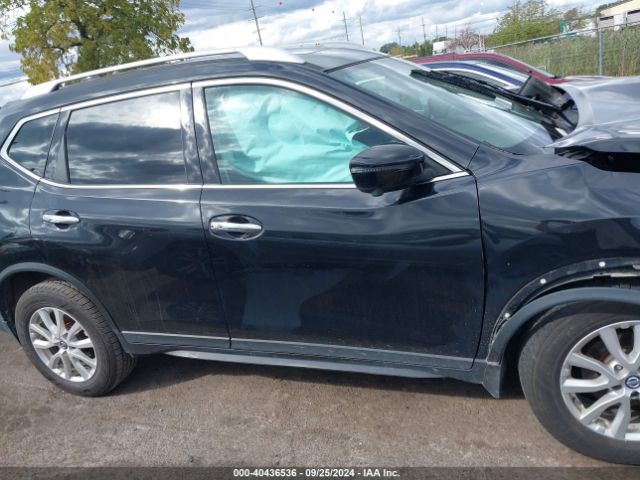 5N1AT2MVXHC894575 Nissan ROGUE SV