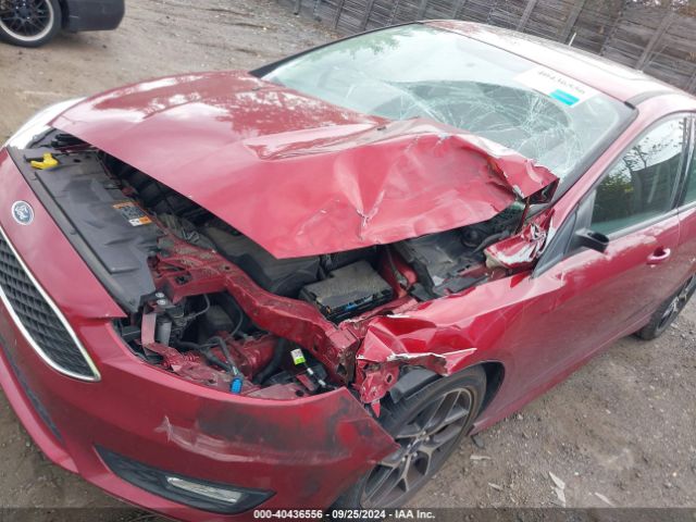 1FADP3K2XGL375504 Ford FOCUS SE