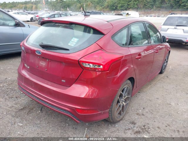 1FADP3K2XGL375504 Ford FOCUS SE