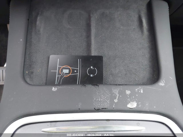 2024 TESLA MODEL Y 7SAYGDEE4RA292759 Photo 10