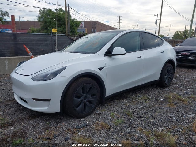 2024 TESLA MODEL Y 7SAYGDEE4RA292759 Photo 1