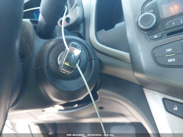 Chevrolet Sonic Lt Auto 2015 1G1JC5SHXF4127523 Image 11
