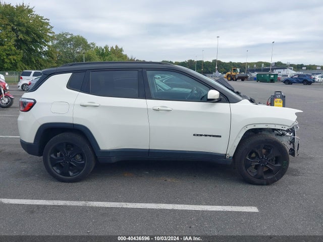 Jeep Compass Altitude 4x4 2018 3C4NJDBB8JT432560 Image 14