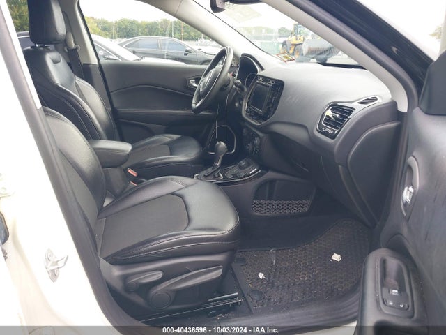 3C4NJDBB8JT432560 Jeep Compass Altitude 4x4