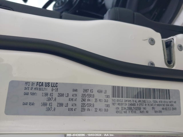 3C4NJDBB8JT432560 Jeep Compass Altitude 4x4