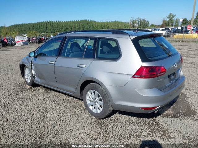 3VWC17AU3GM502039 Volkswagen Golf Sportwagen Tsi S 4-door