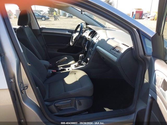 3VWC17AU3GM502039 Volkswagen Golf Sportwagen Tsi S 4-door
