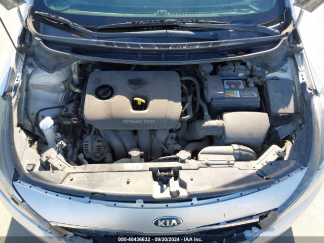 3KPFK4A78HE084501 KIA FORTE LX