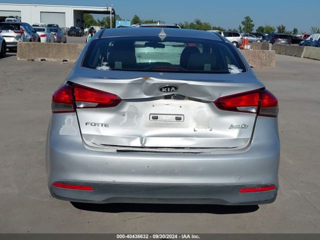 3KPFK4A78HE084501 KIA FORTE LX