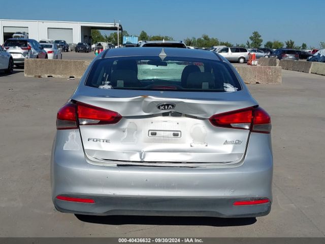 3KPFK4A78HE084501 KIA FORTE LX