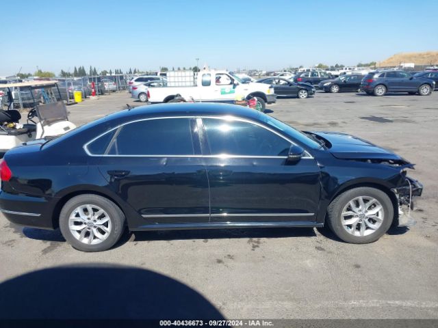 1VWAT7A3XGC028598 Volkswagen Passat 1.8t S