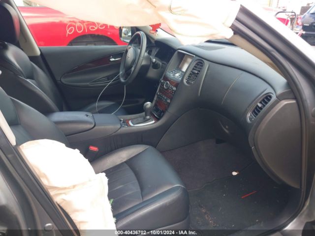 JN1BJ0RR2GM261613 Infiniti QX50