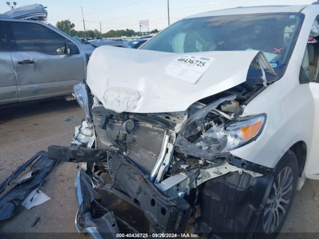 5TDYZ3DC7KS019336 Toyota Sienna Xle Premium 8 Passenger
