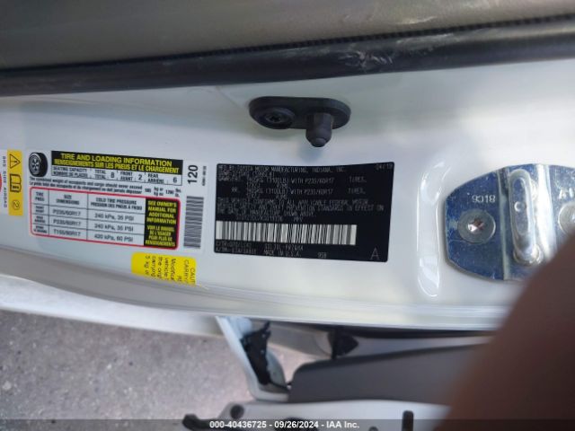 5TDYZ3DC7KS019336 Toyota Sienna Xle Premium 8 Passenger