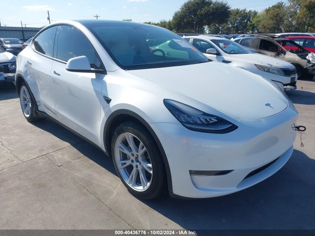 2022 TESLA MODEL Y 7SAYGDEE8NF442241 Photo 0