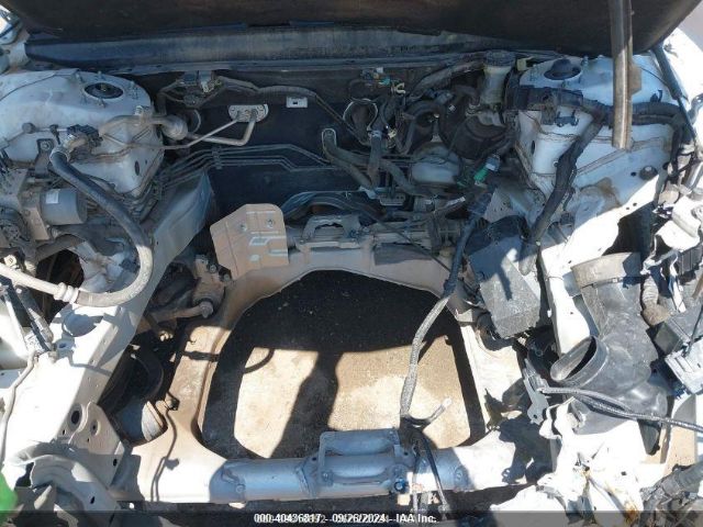 JH4KC1F57EC004303 Acura RLX