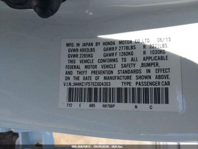 JH4KC1F57EC004303 Acura RLX
