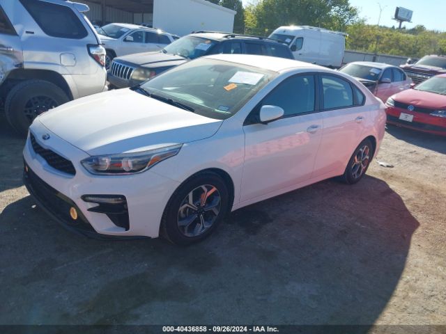 3KPF24AD7LE141382 KIA Forte Lxs
