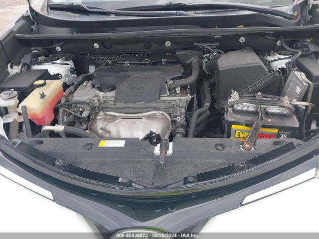Toyota RAV4 LE 2018 2T3ZFREV4JW444543 Image 10