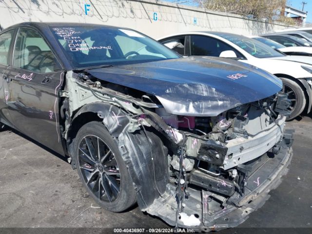 4T1G31AK7NU036520 Toyota Camry Se Hybrid