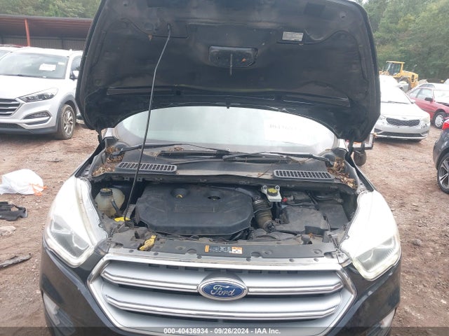 Ford Escape Titanium 2017 1FMCU0J98HUE76690 Image 10