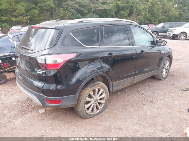 Ford Escape Titanium 2017 1FMCU0J98HUE76690 Image 4