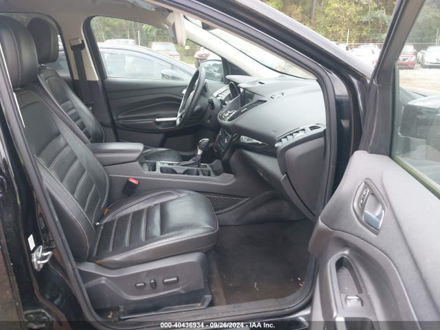 Ford Escape Titanium 2017 1FMCU0J98HUE76690 Image 5