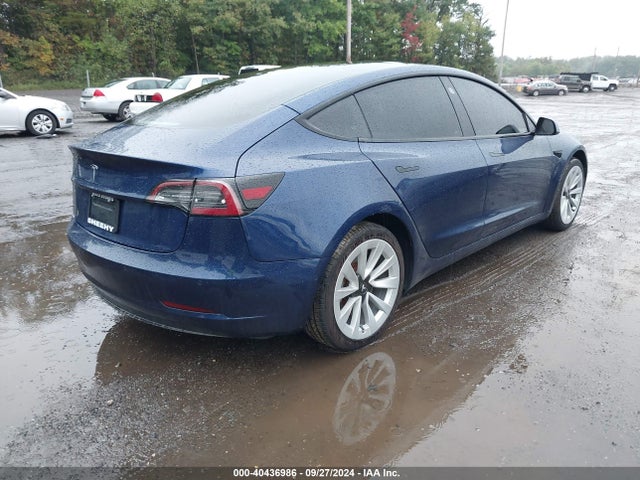 2022 TESLA MODEL 3 5YJ3E1EA7NF186411 Photo 3
