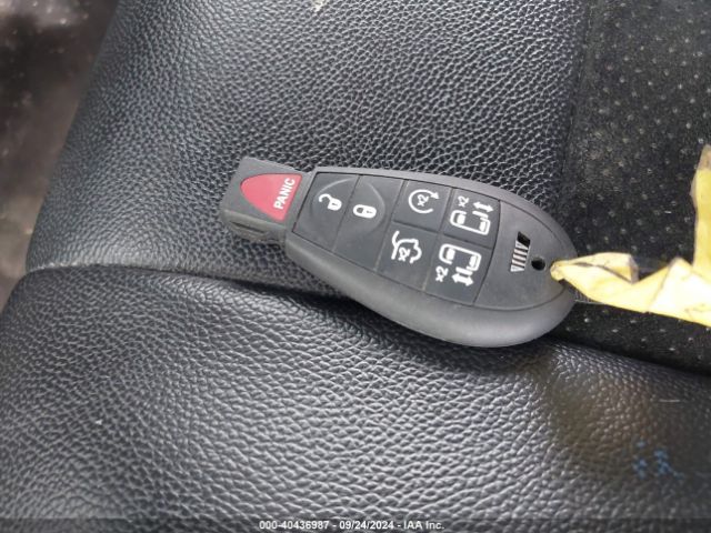 2C4RDGCG5HR581235 Dodge Grand Caravan Sxt
