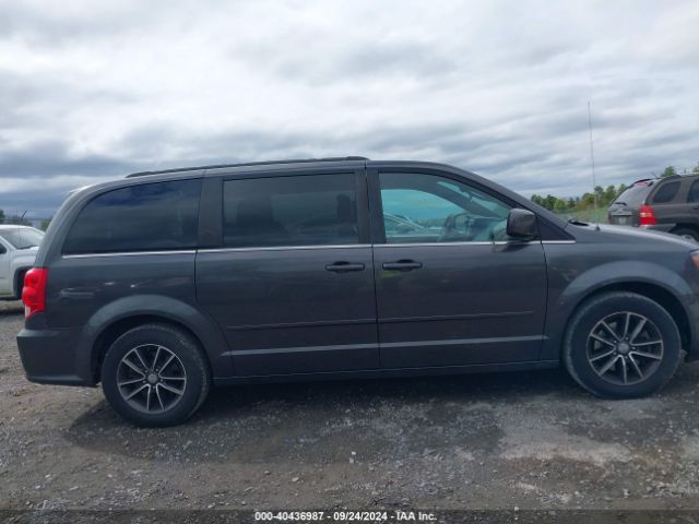 2C4RDGCG5HR581235 Dodge Grand Caravan Sxt